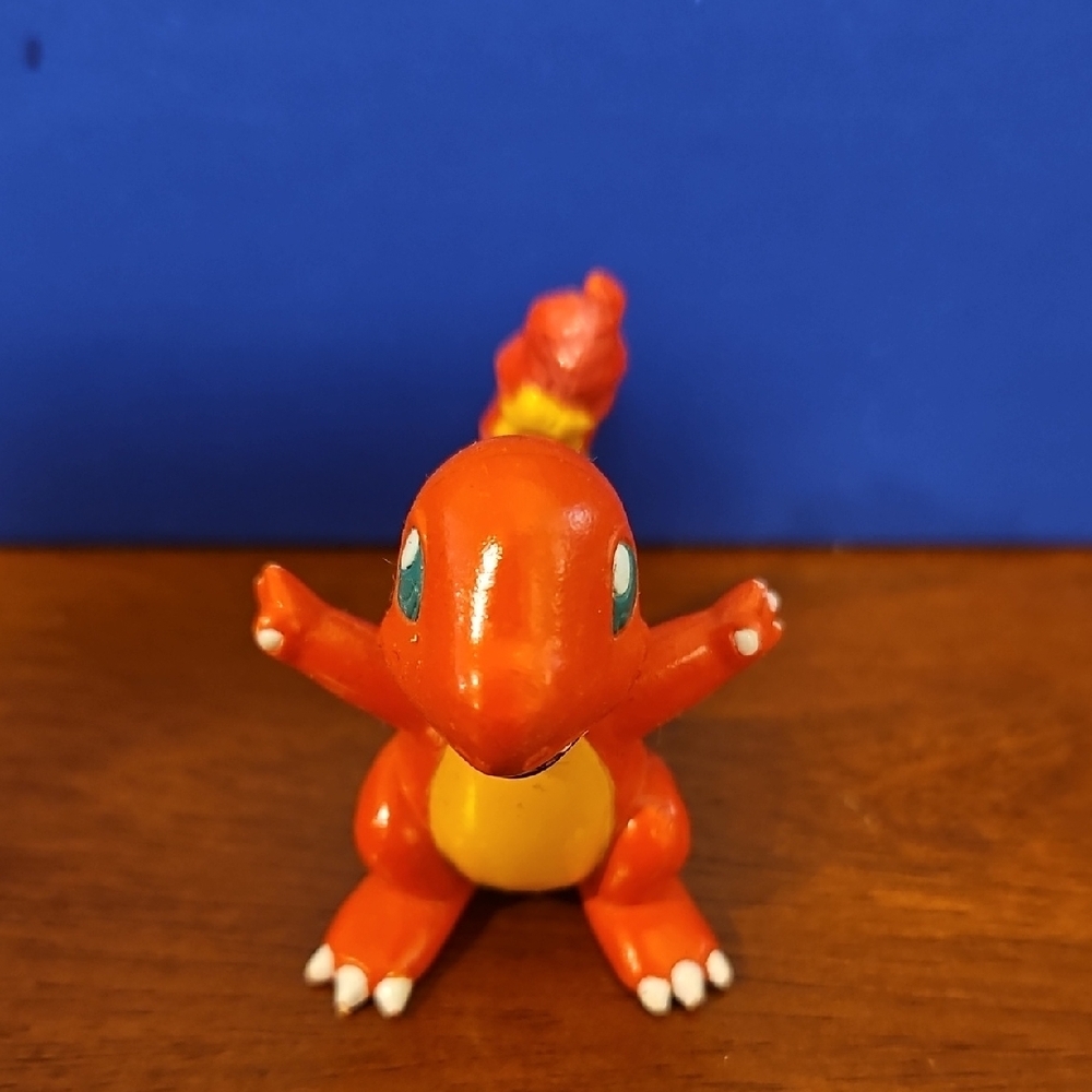 Vintage Pokemon CHARMANDER Mini Figure - TOMY - Nintendo CGTSJ - Picture 2 of 8